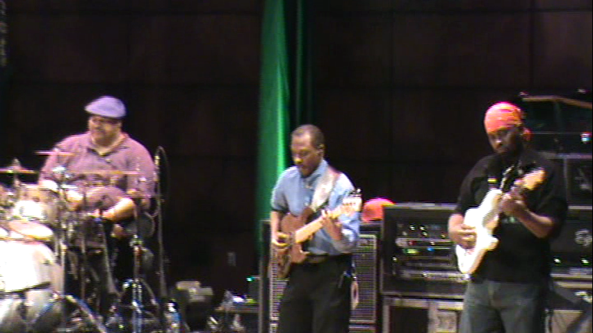 BuddyGuy2013-02-17StephensPerformingArtsCenterBirminghamAL (3).png